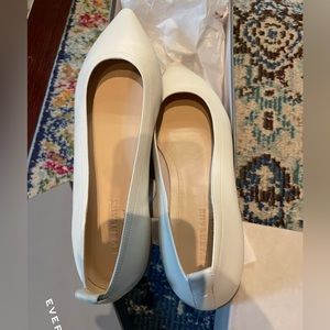 Everlane Cream Ballet Flats size 9– Never Worn